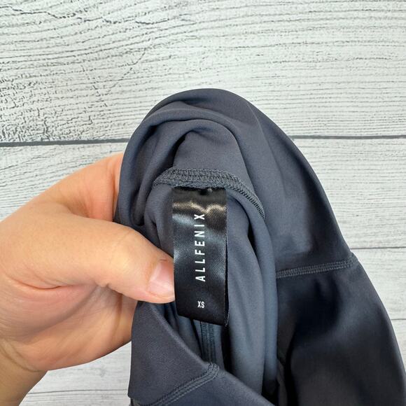 Allfenix Women's Gray & White Stripe Active High Waisted Leggings Size XS - Picture 7 of 8